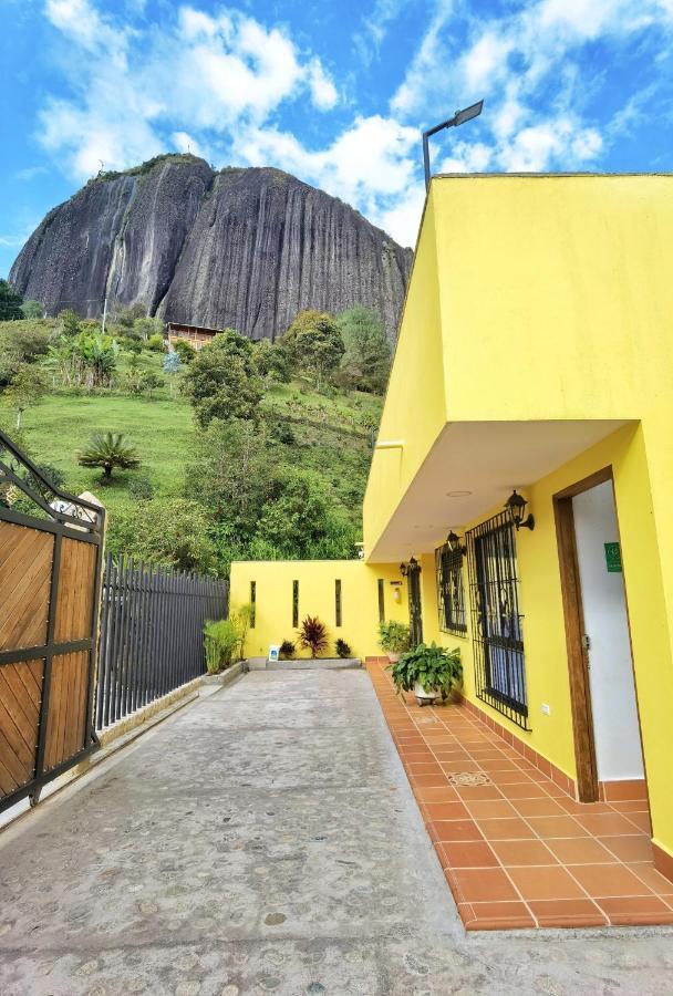 Hermosa Casa De Campo En Guatape Exterior photo